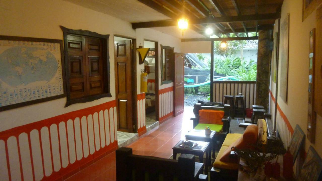 Casa Turistica Art-Velez Salento Hotel ภายนอก รูปภาพ